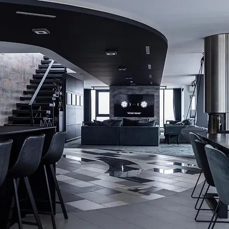 Sky Garden Penthouse Apartment